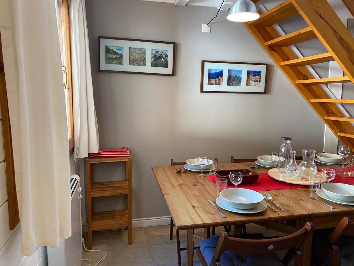 Appartement Acogedora Buardilla Duplex 6 Pax Incles